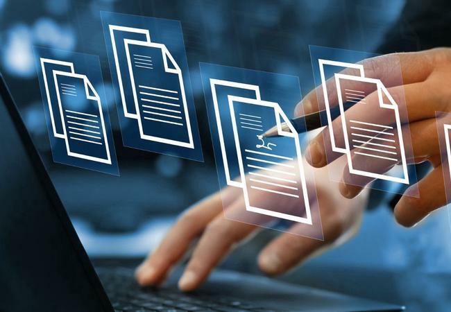 Assinatura digital em documentos: como funciona, custos e vantagens para organizar documentos financeiros