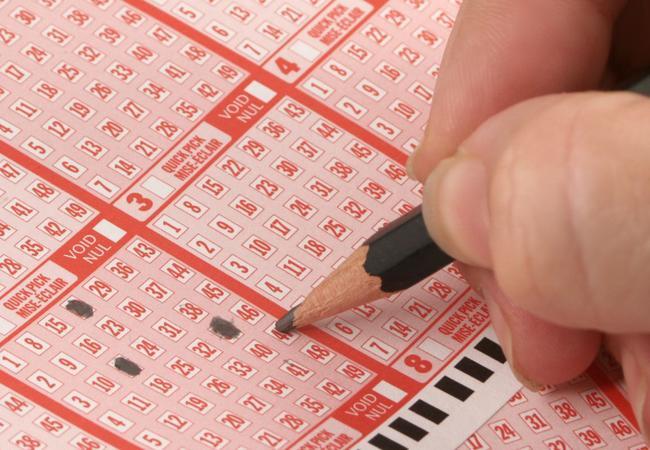 Lotofácil: jogo de sorte ou risco financeiro? Como apostar sem comprometer seu orçamento